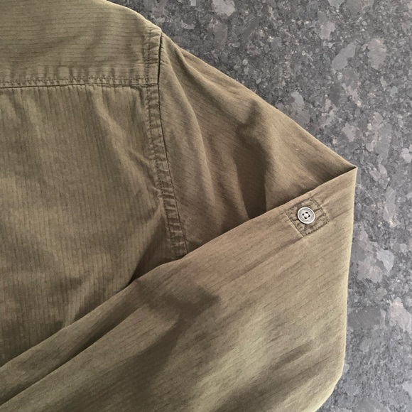 Men's Rock & Republic Casual Button Down Shirt sz Medium - Picture 2 of 14